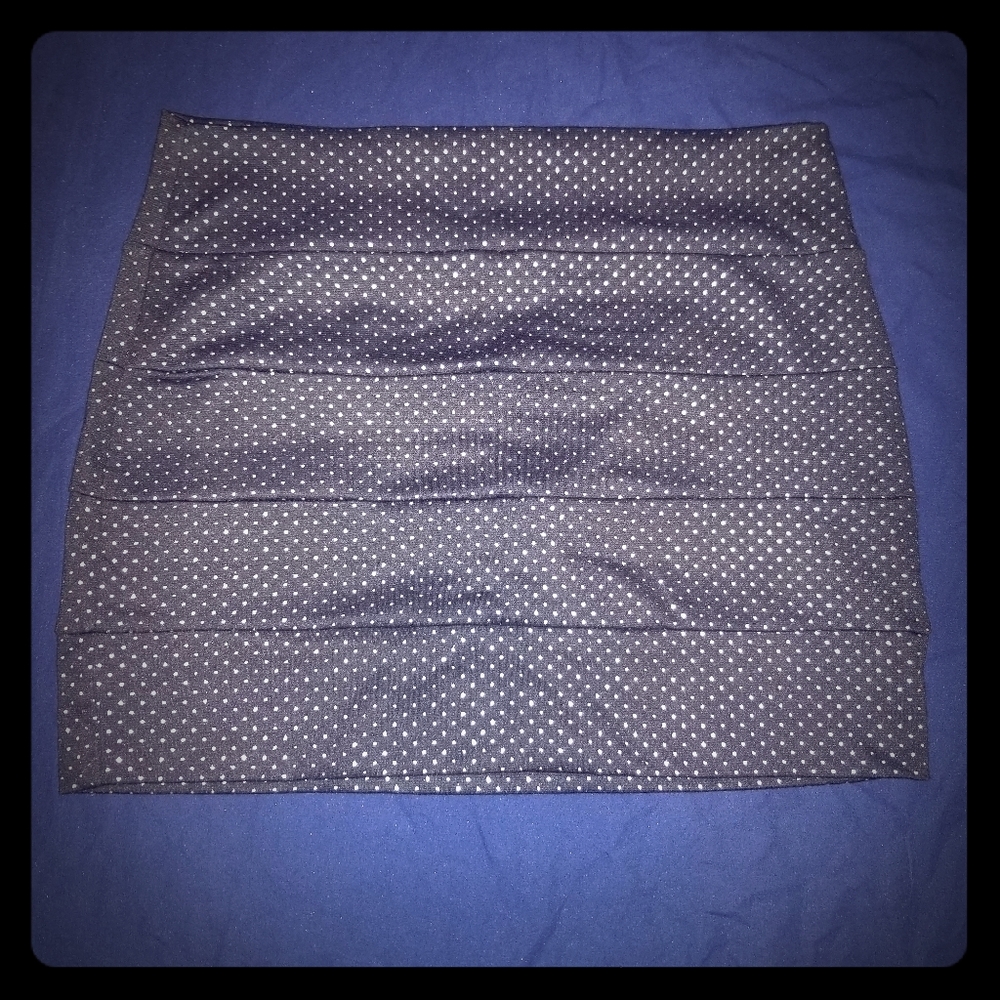 Lovely day brand dressy mini skirt